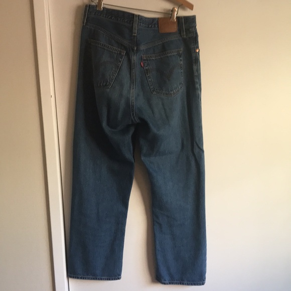 Levi’s ribcage straight denim. 31W x 29L in Noe Fog. - Picture 2 of 3